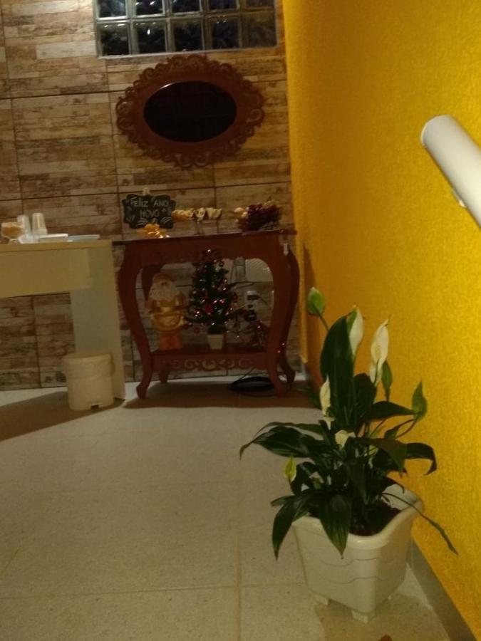 Pontal Suítes Apartamento *